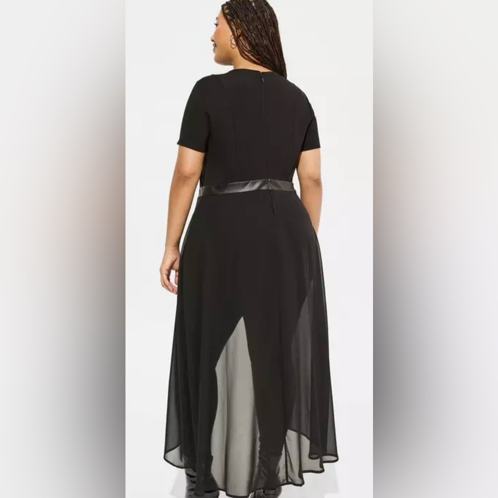 NWT Torrid Star Wars Darth Vader lightweight ponte skirted pant romper size 3X - Picture 3 of 6